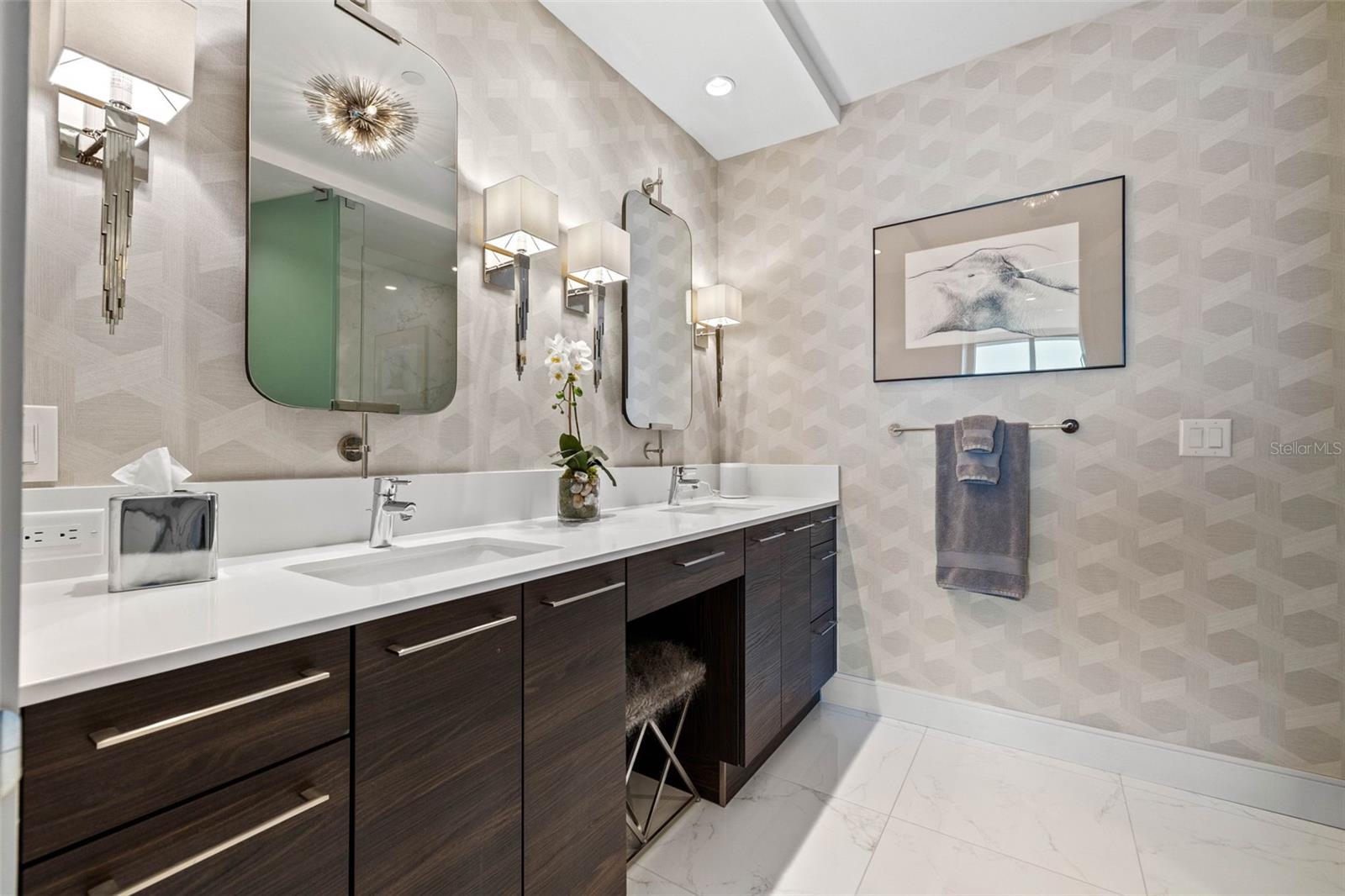 ONE ST. PETERSBURG - Residential