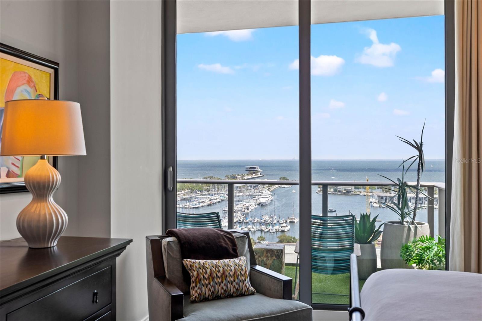 ONE ST. PETERSBURG - Residential