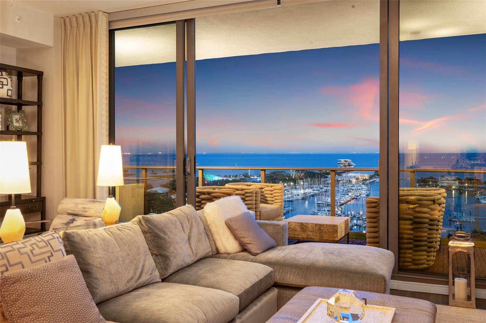 ONE ST. PETERSBURG - Residential