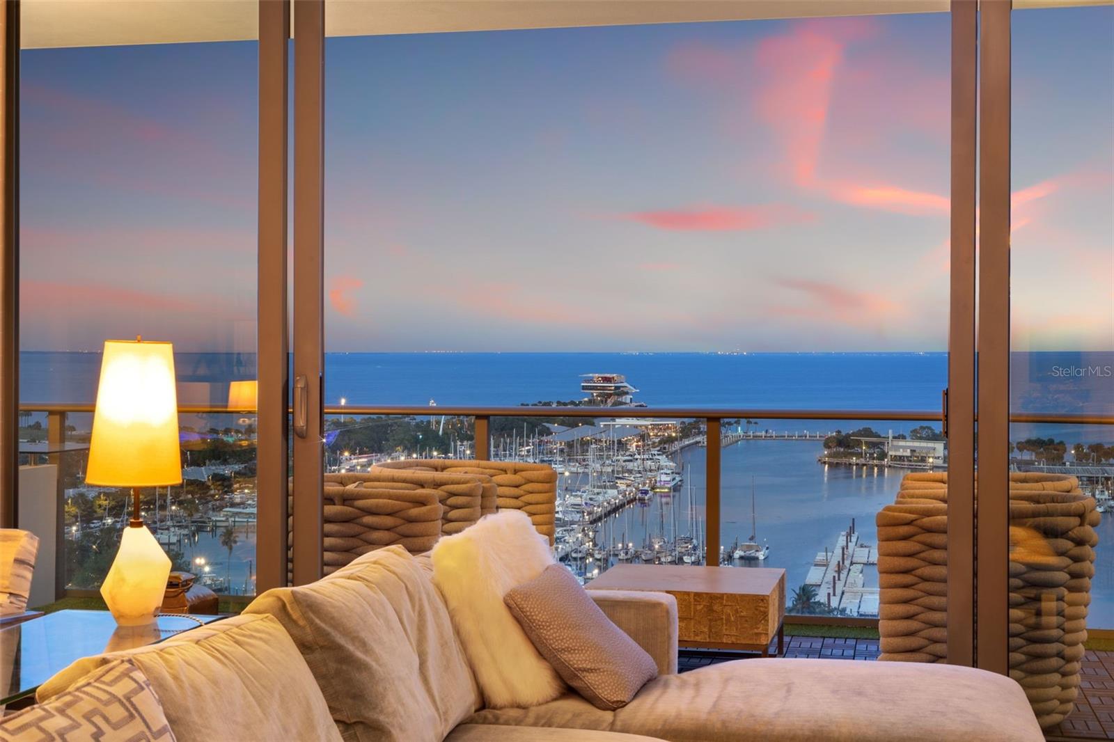 ONE ST. PETERSBURG - Residential