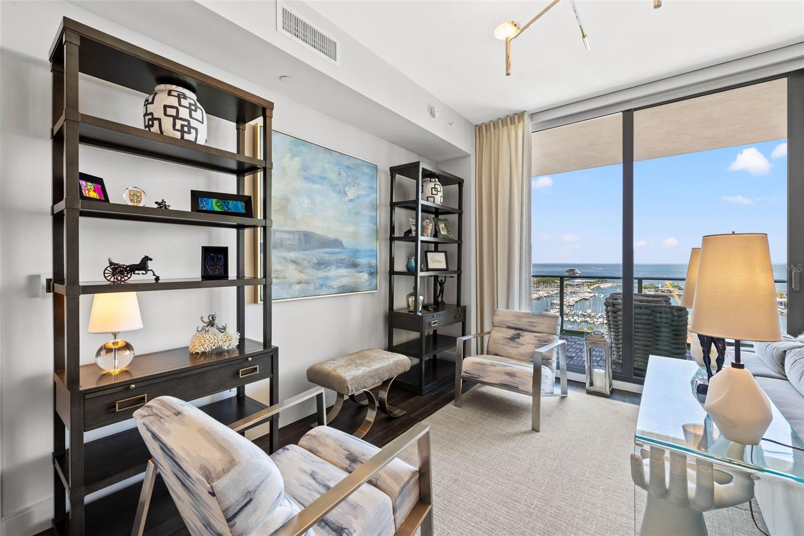 ONE ST. PETERSBURG - Residential