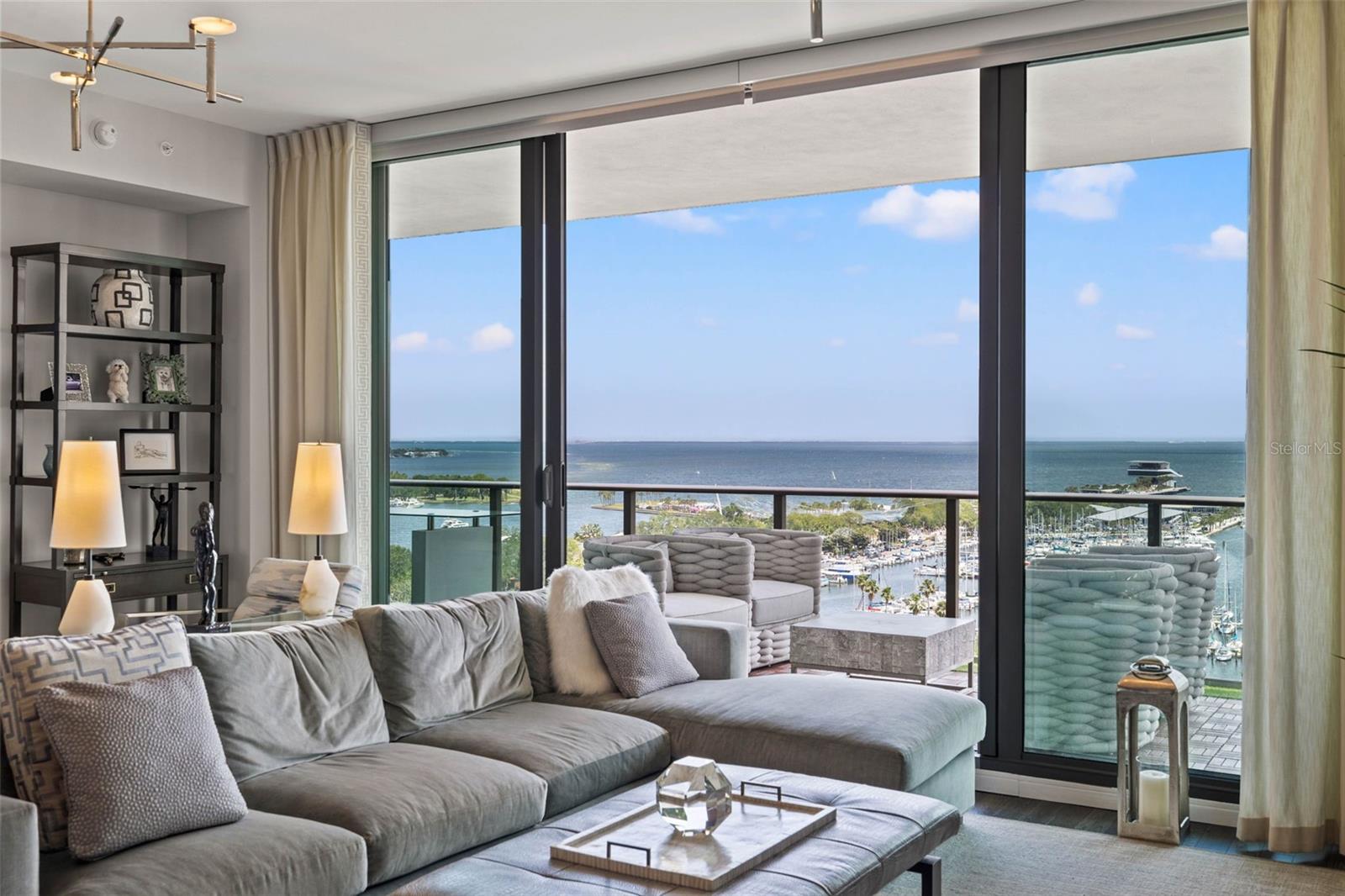 ONE ST. PETERSBURG - Residential