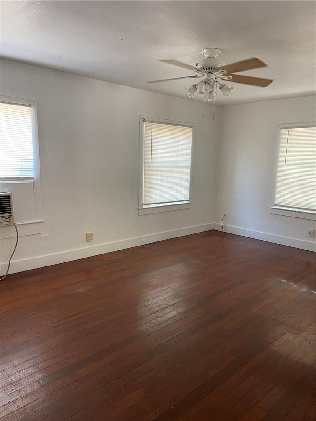 Photo of 111 Stewart Avenue, Deland, FL 32720 (MLS # V4948838)