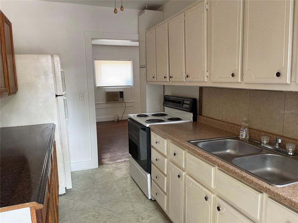 Photo of 111 Stewart Avenue, Deland, FL 32720 (MLS # V4948838)