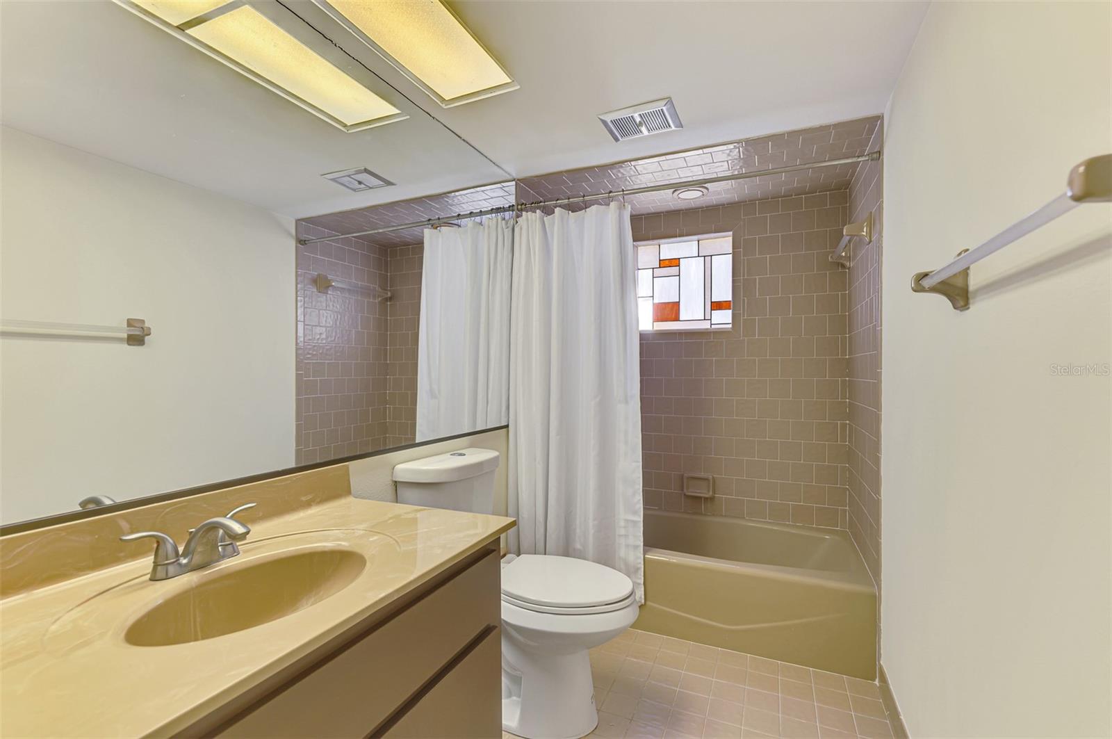 BENT TREE VILLAGE - Residential