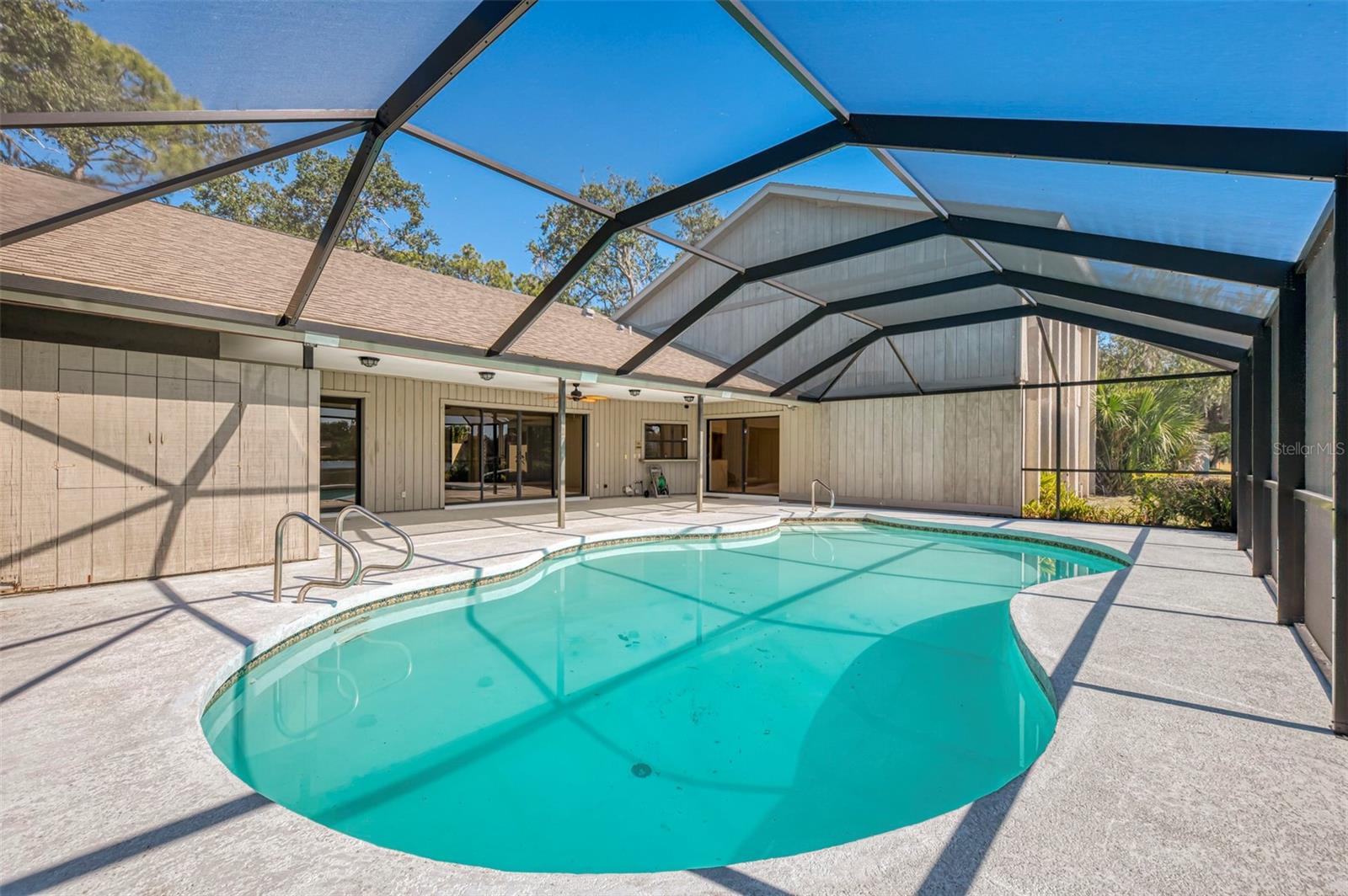 BENT TREE VILLAGE - Residential