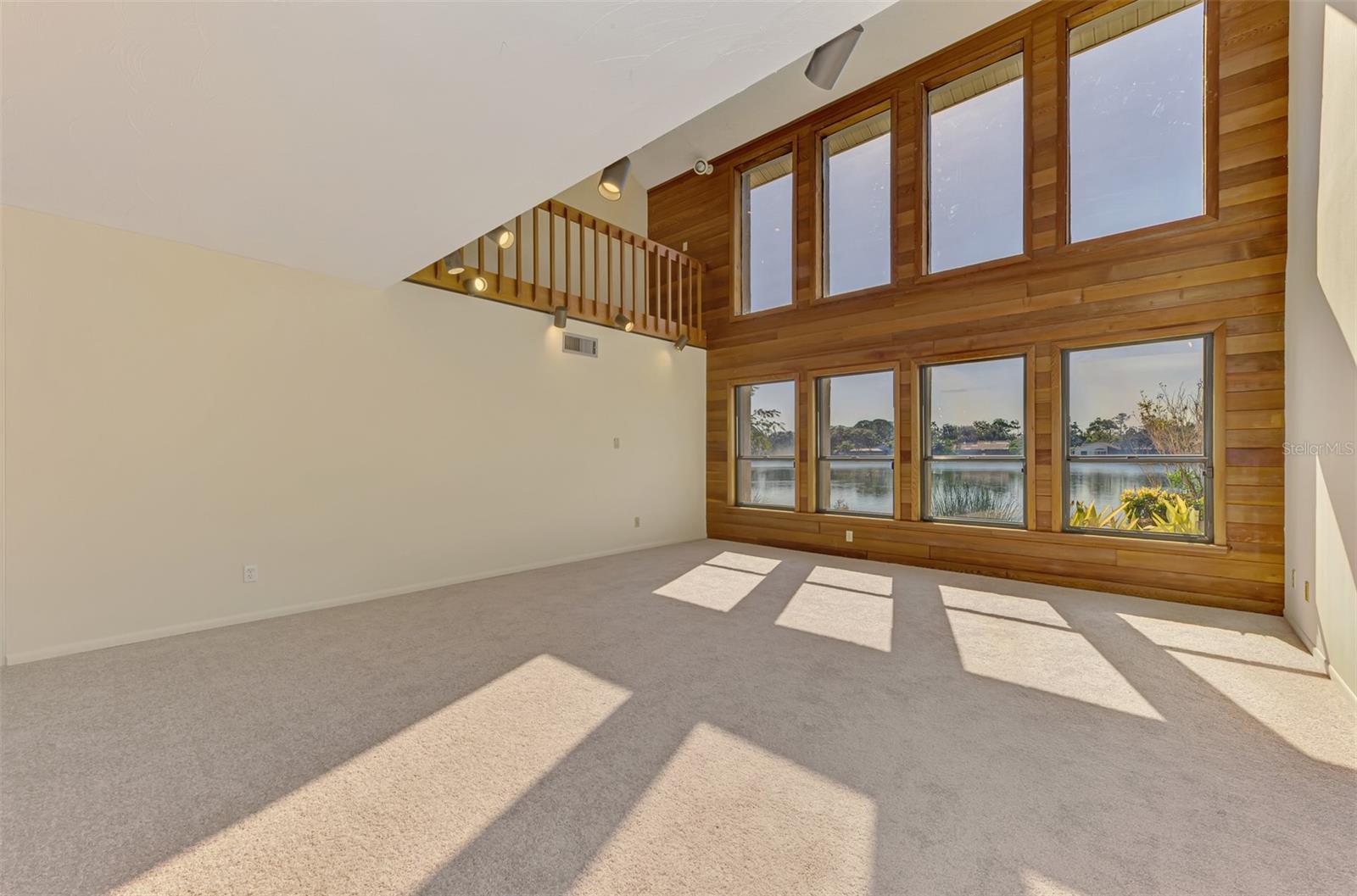 5028 WILLOW LEAF WAY