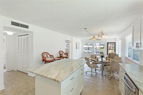 Condominium in BRADENTON FL 9528 CAMINO COVE 3.jpg