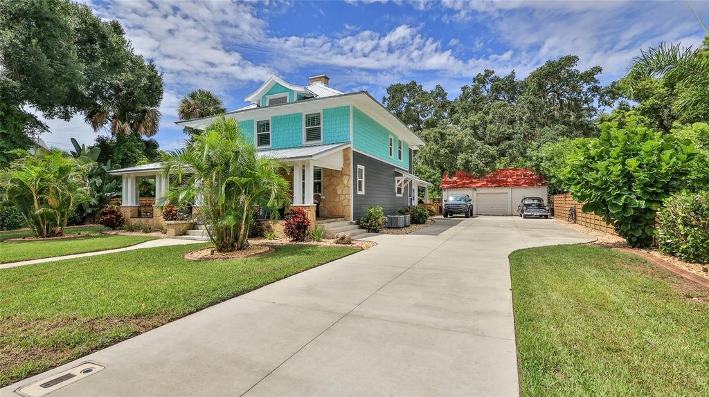 Photo of 508 Faulkner Street, New Smyrna Beach, FL 32168 (MLS # NS1084777)