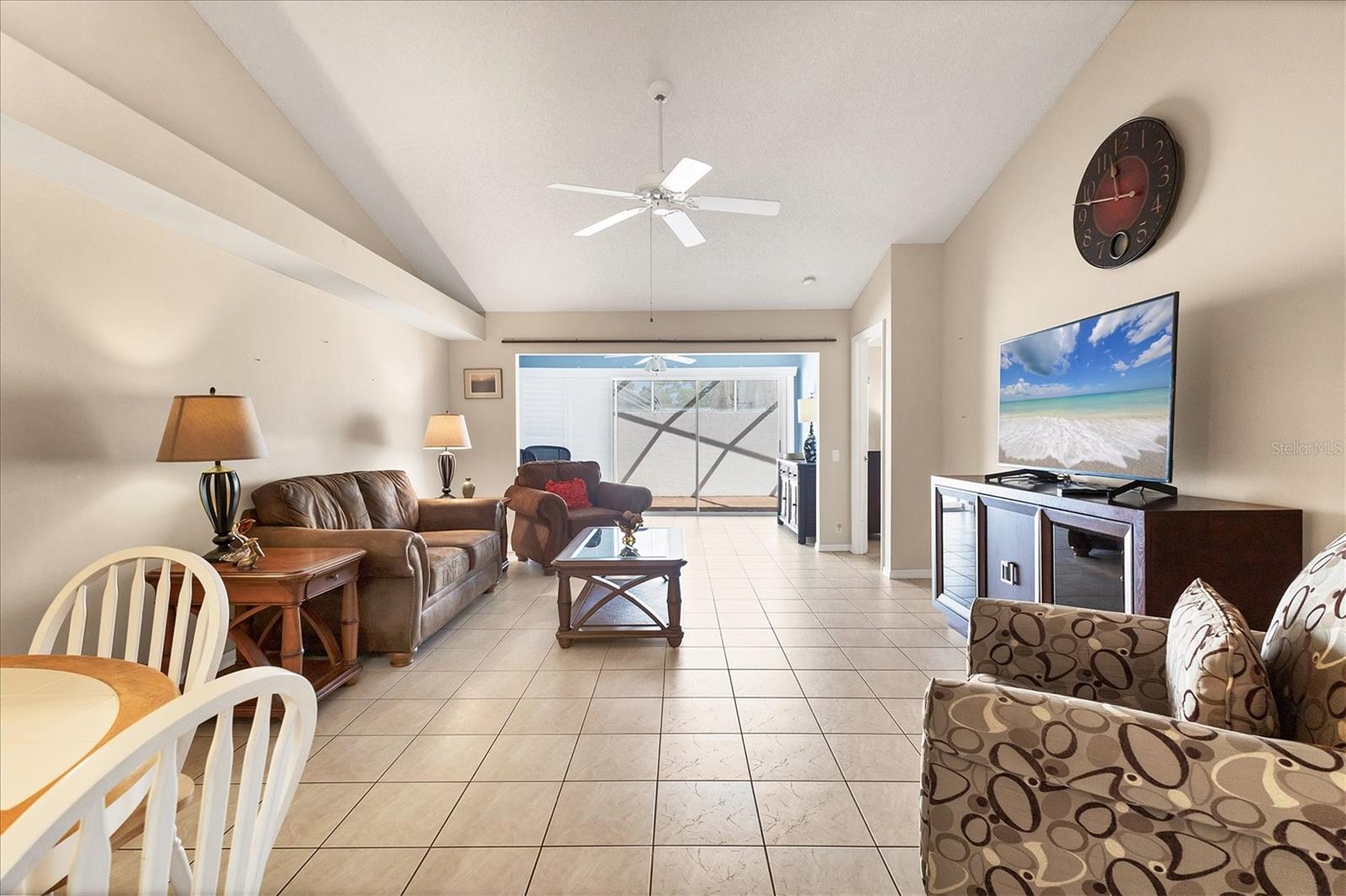 CRESTWOOD VILLAGE OF SARA 4 & 5 - Residential