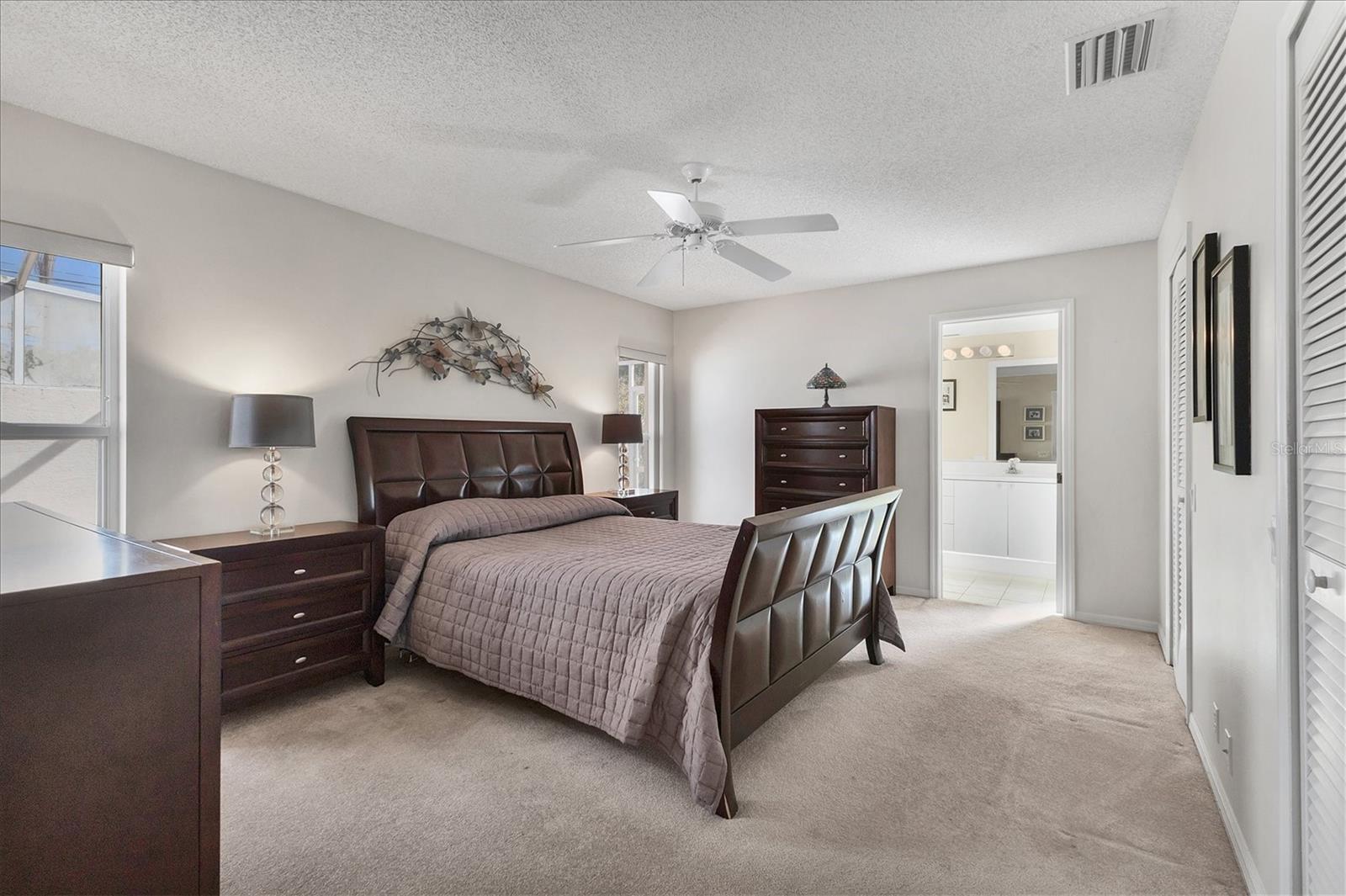 CRESTWOOD VILLAGE OF SARA 4 & 5 - Residential