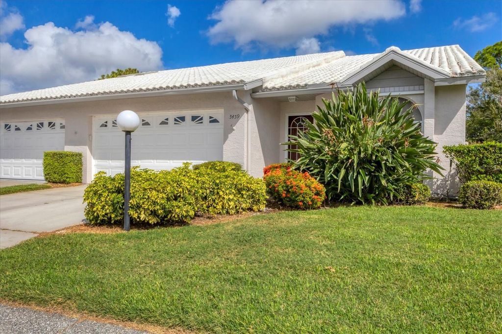 Photo of 5459 Kelly Drive #24, Sarasota, FL 34233 (MLS # A4669978)