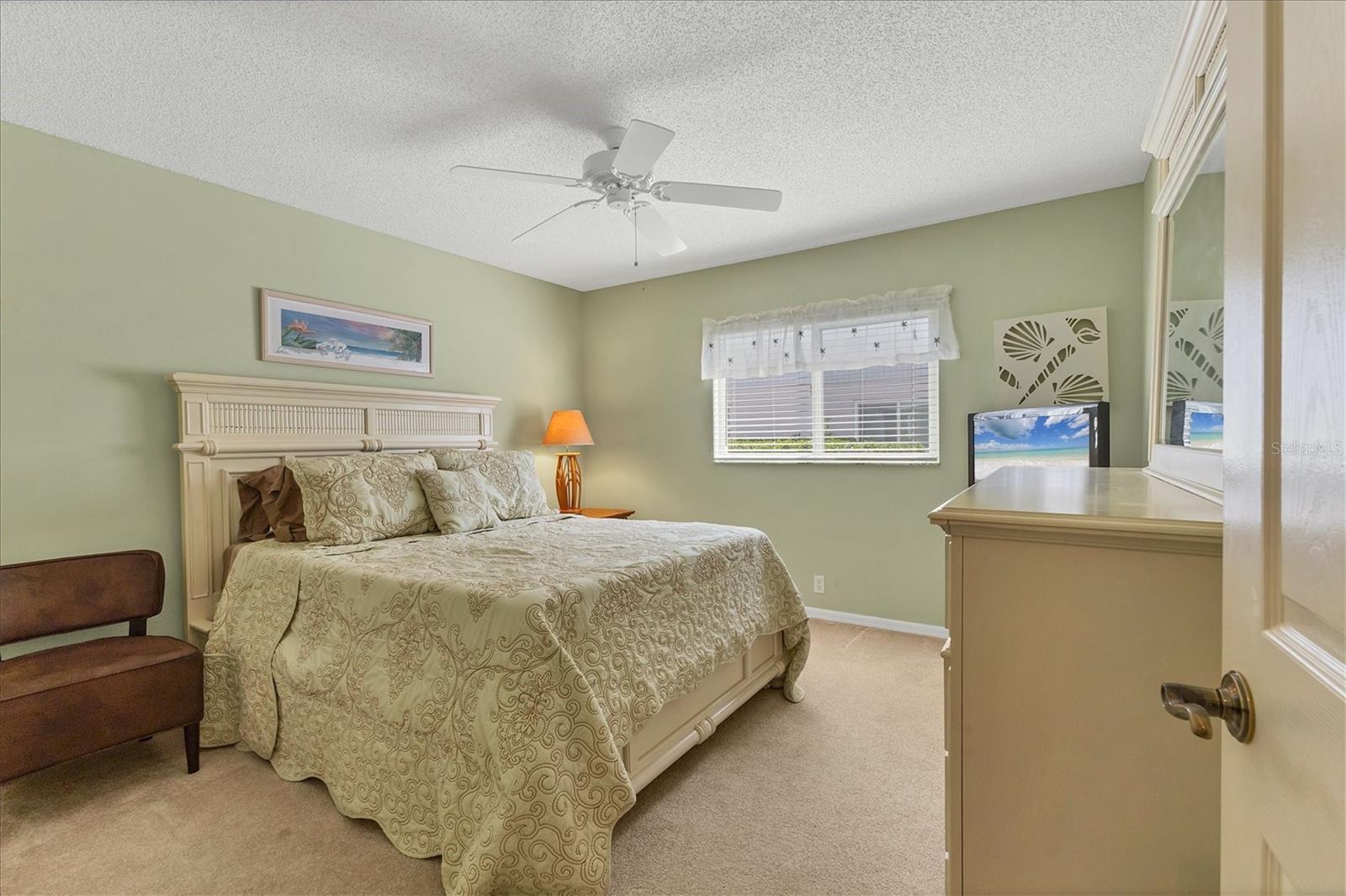 CRESTWOOD VILLAGE OF SARA 4 & 5 - Residential