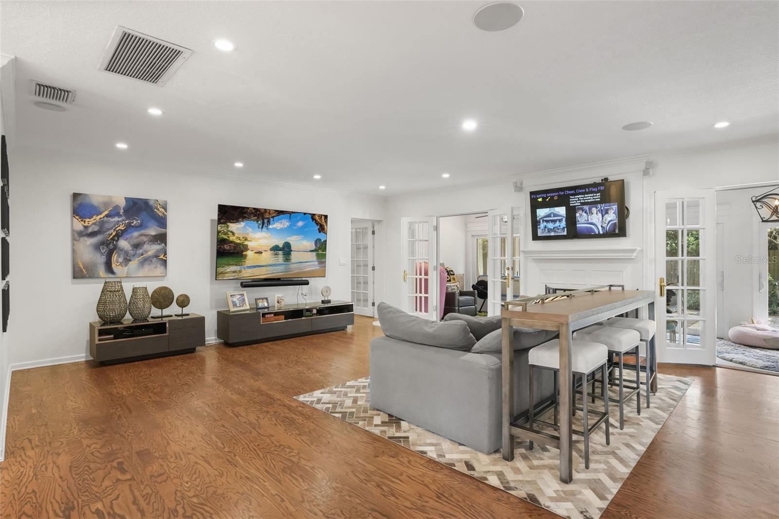 119 HOLLIE COURT