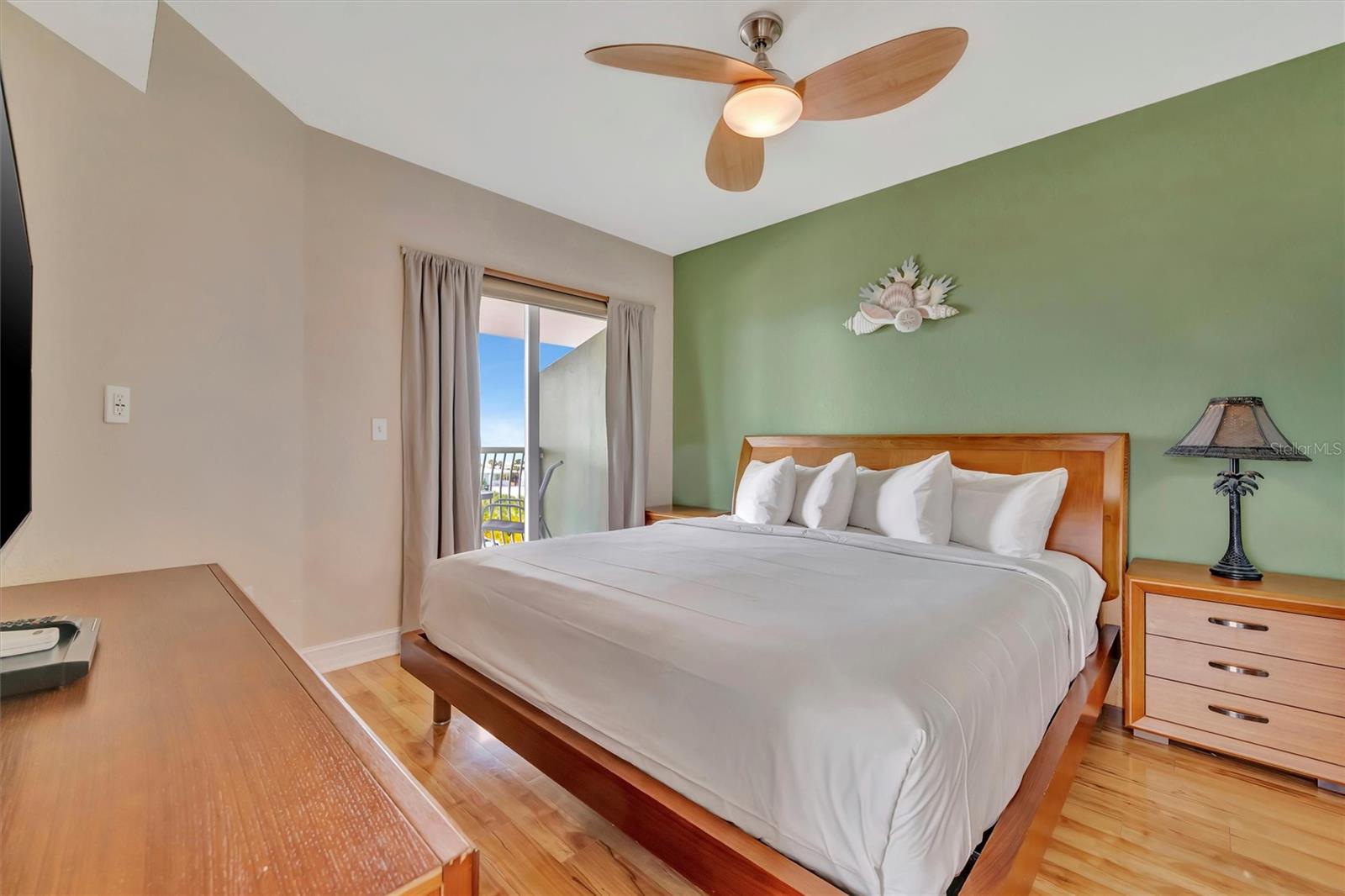 CRYSTAL PALMS BCH RESORT AT TREASURE ISLAND CONDO - Residential