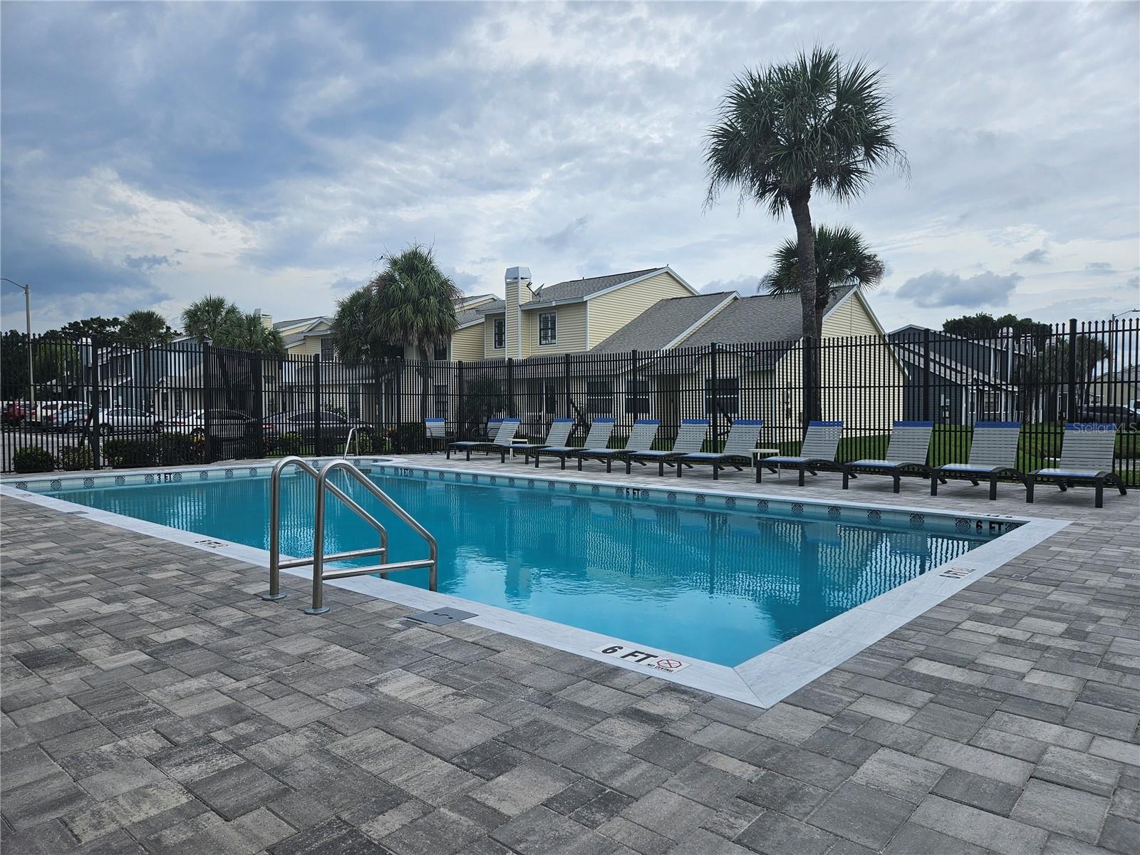 HAMPTON PARK TWNHMS UN 1 - Residential
