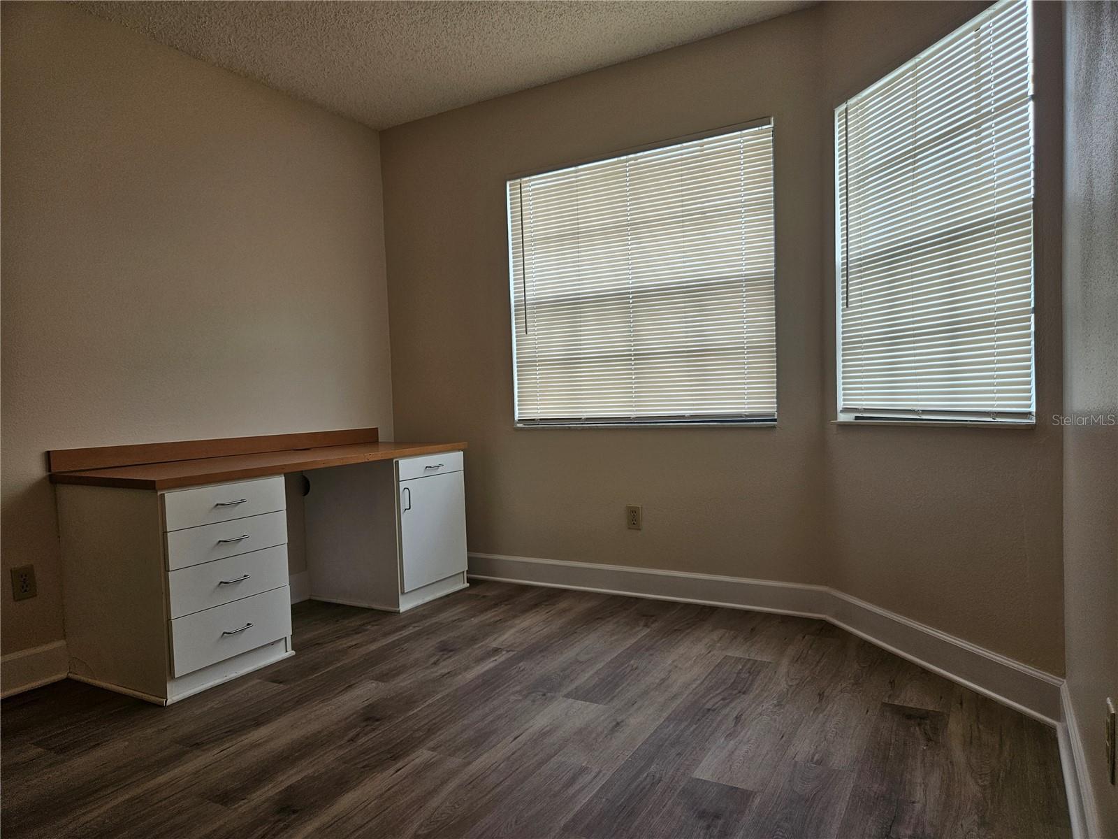 HAMPTON PARK TWNHMS UN 1 - Residential