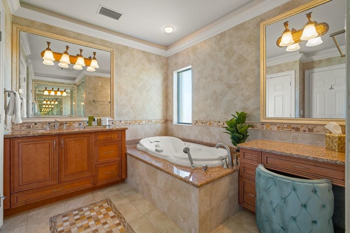 ARMAND BEACH ESTATES - Residential