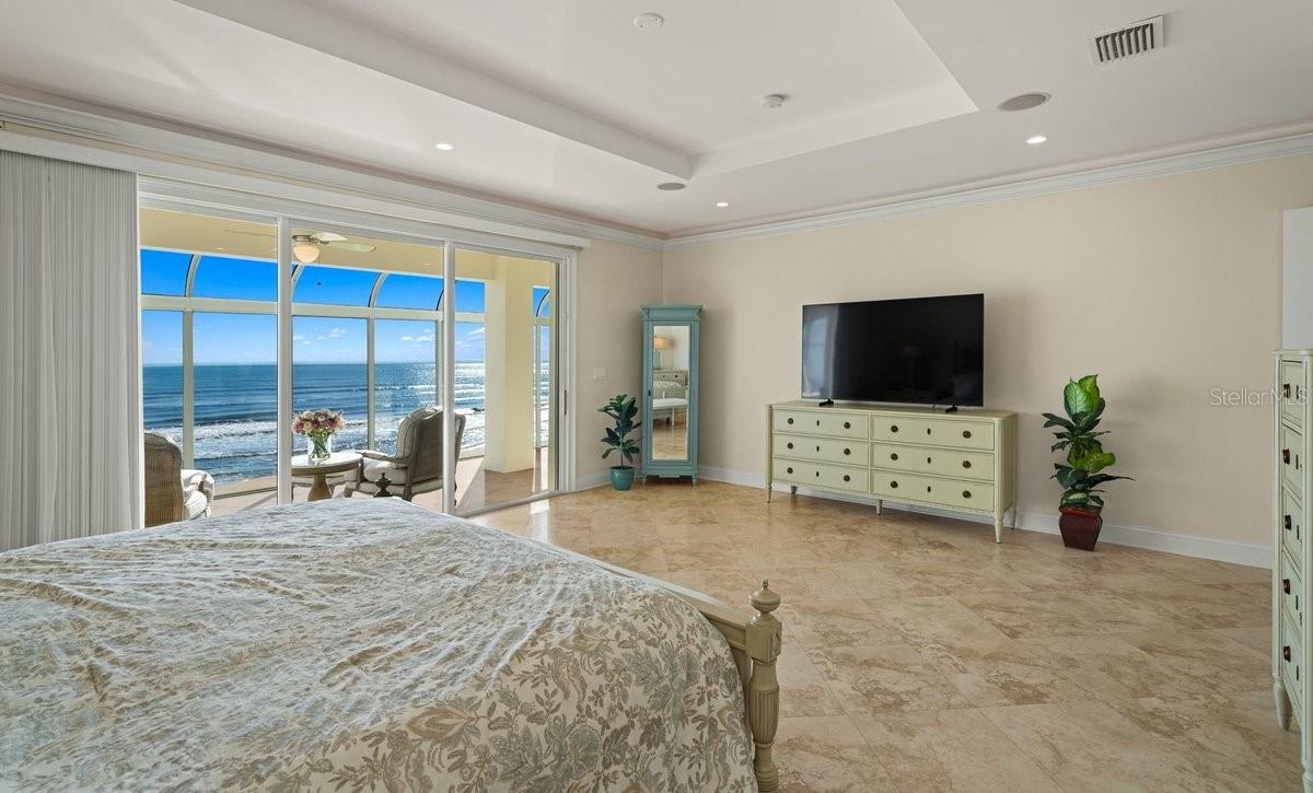 ARMAND BEACH ESTATES - Residential