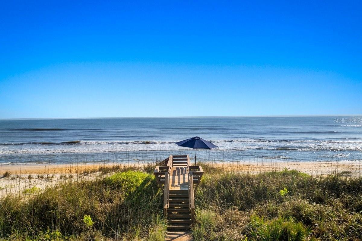 ARMAND BEACH ESTATES - Residential