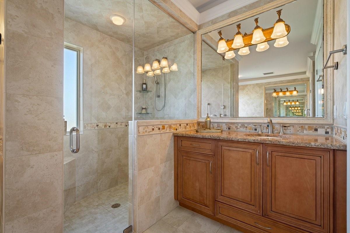 ARMAND BEACH ESTATES - Residential