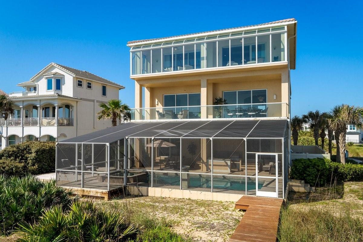 ARMAND BEACH ESTATES - Residential