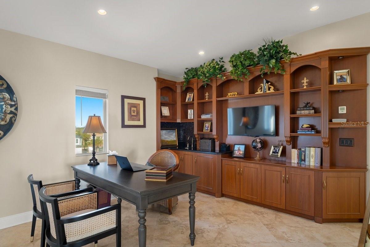 ARMAND BEACH ESTATES - Residential