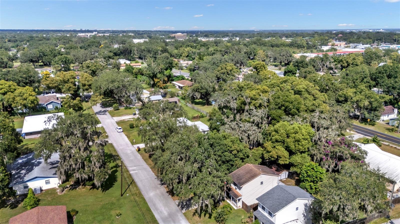 AVON VILLA SUB - Residential
