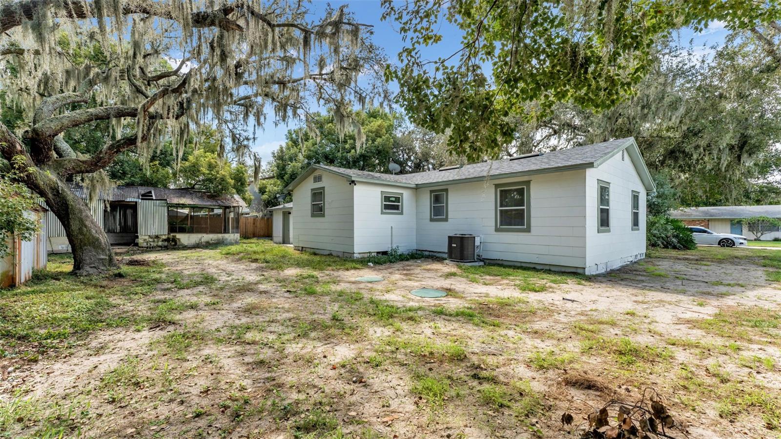 AVON VILLA SUB - Residential