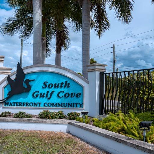 PORT CHARLOTTE SEC 94 01 STREP - Land