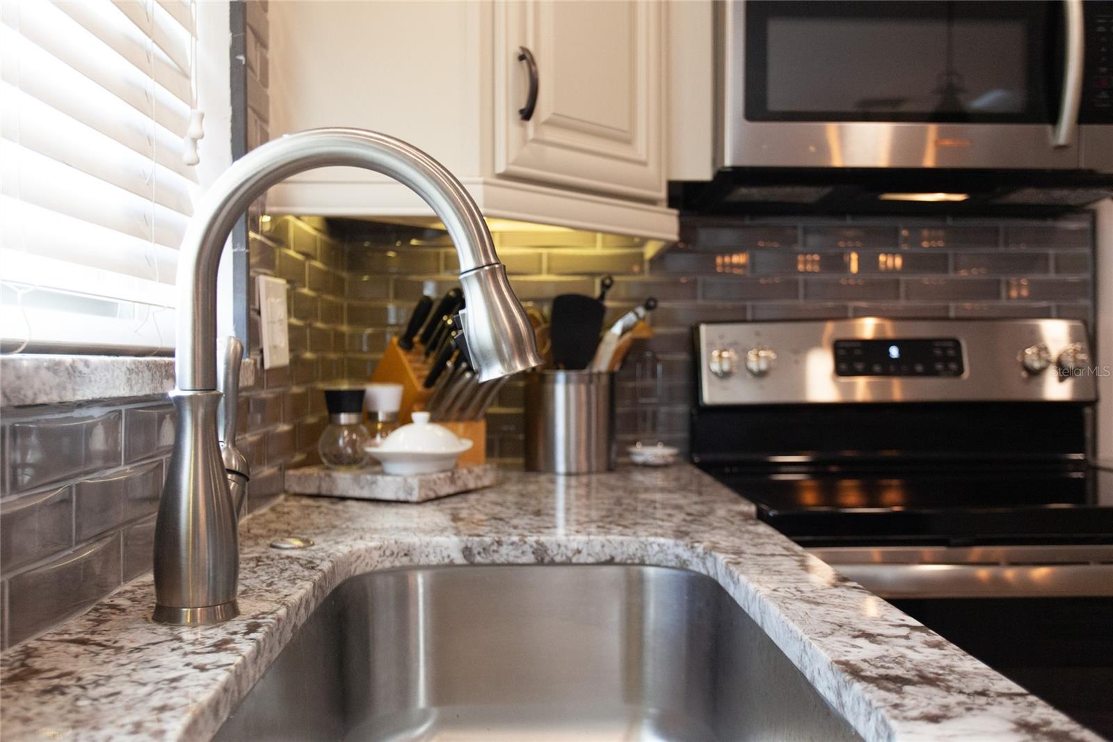 HIGHLAND LAKES - Residential