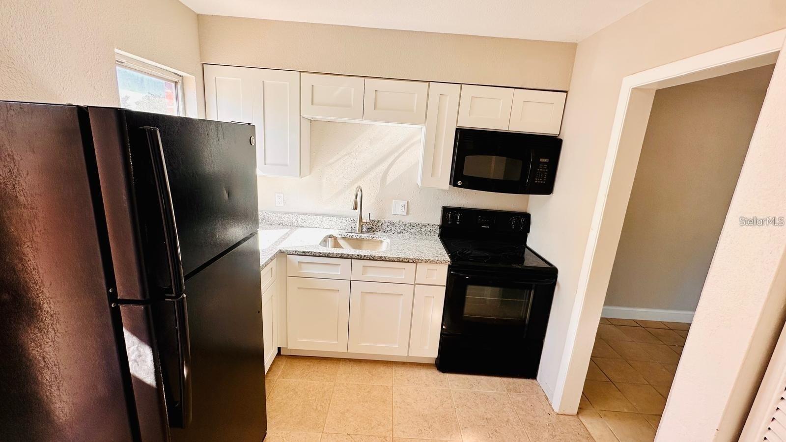 CODINGTON LAKE ALFRED - Residential Lease