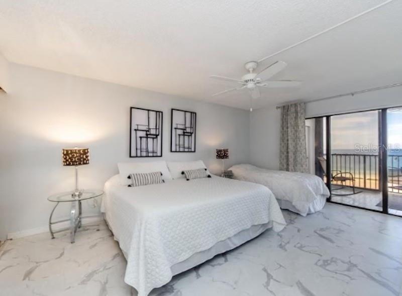 LANDMARK TOWERS - Residential