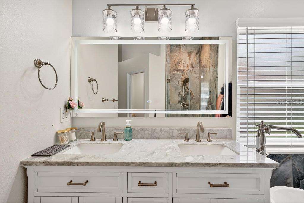 FOREST GLEN SUB - Residential