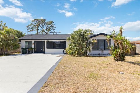 Photo of 75 Virginia Court, Englewood, FL 34223 (MLS # O6302718)