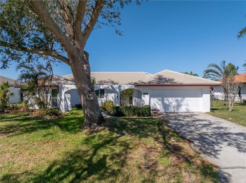 1973 HAWAII AVENUE NE ST PETERSBURG FL 33703