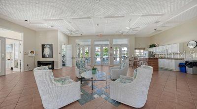 PINESTONE AT PALMER RANCH - Residential Lease