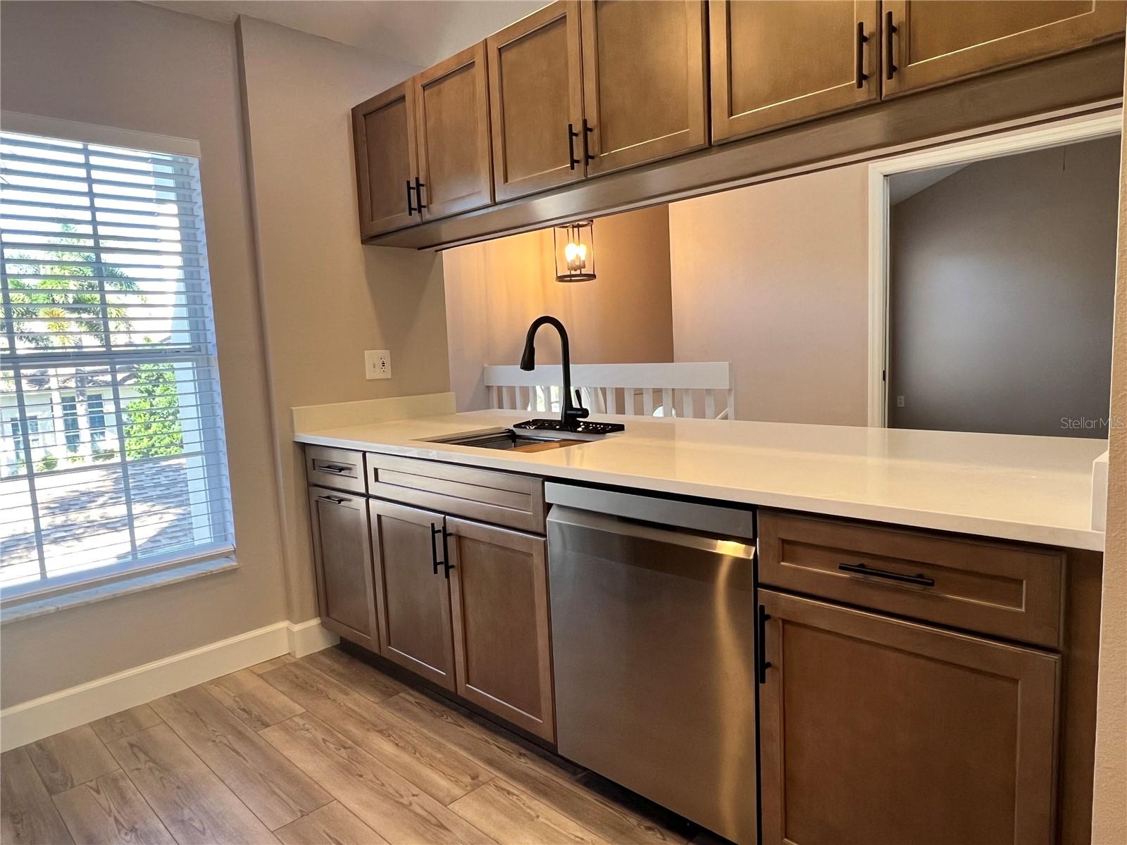 PINESTONE AT PALMER RANCH - Residential Lease