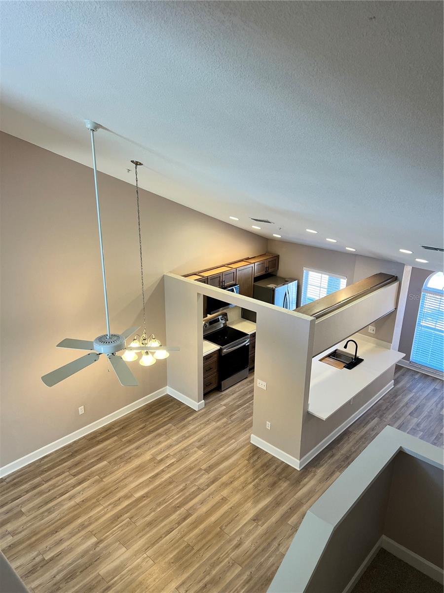 PINESTONE AT PALMER RANCH - Residential Lease