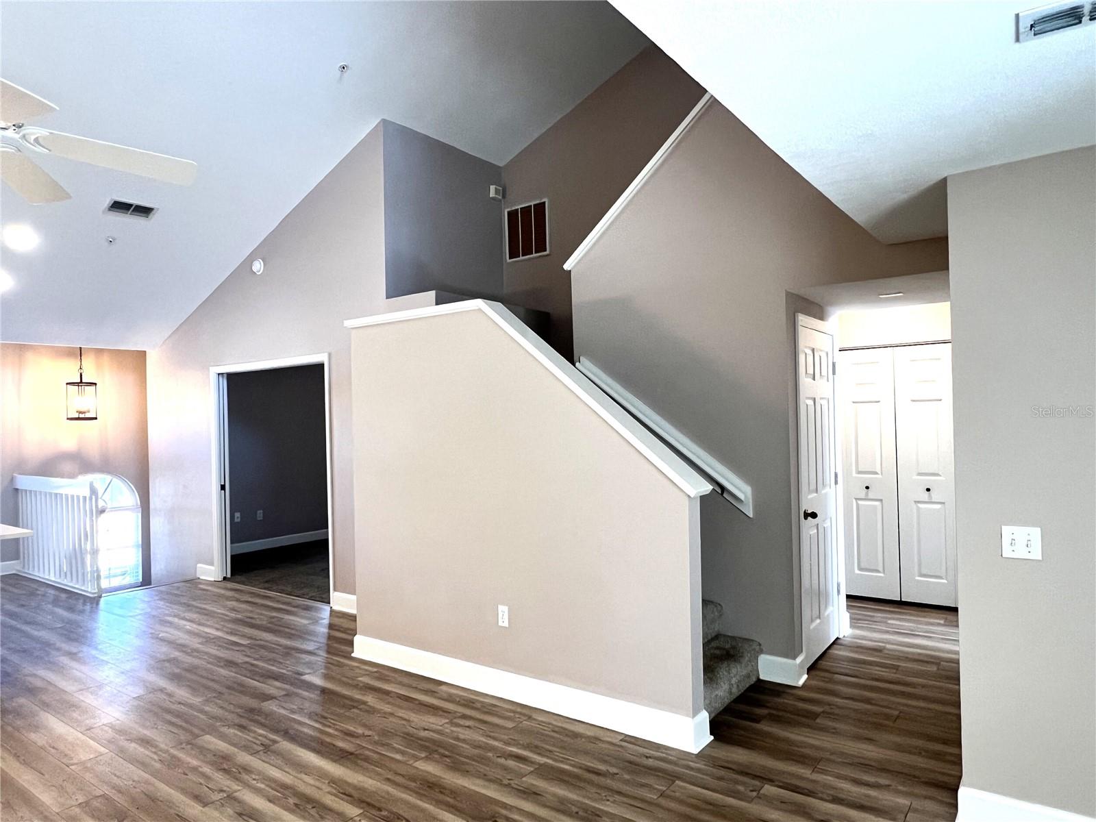 PINESTONE AT PALMER RANCH - Residential Lease