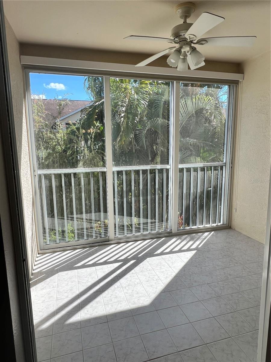 PINESTONE AT PALMER RANCH - Residential Lease