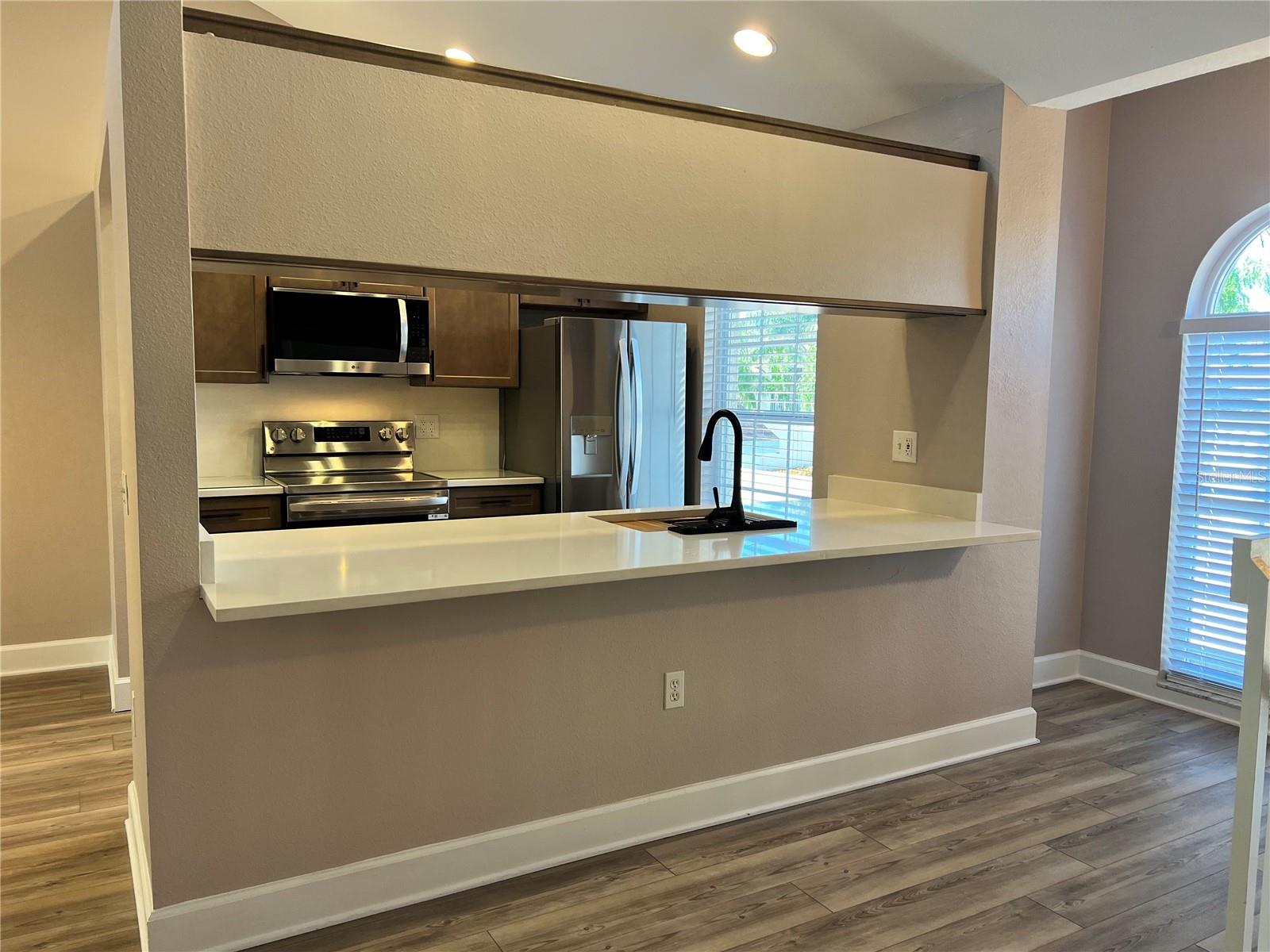 PINESTONE AT PALMER RANCH - Residential Lease