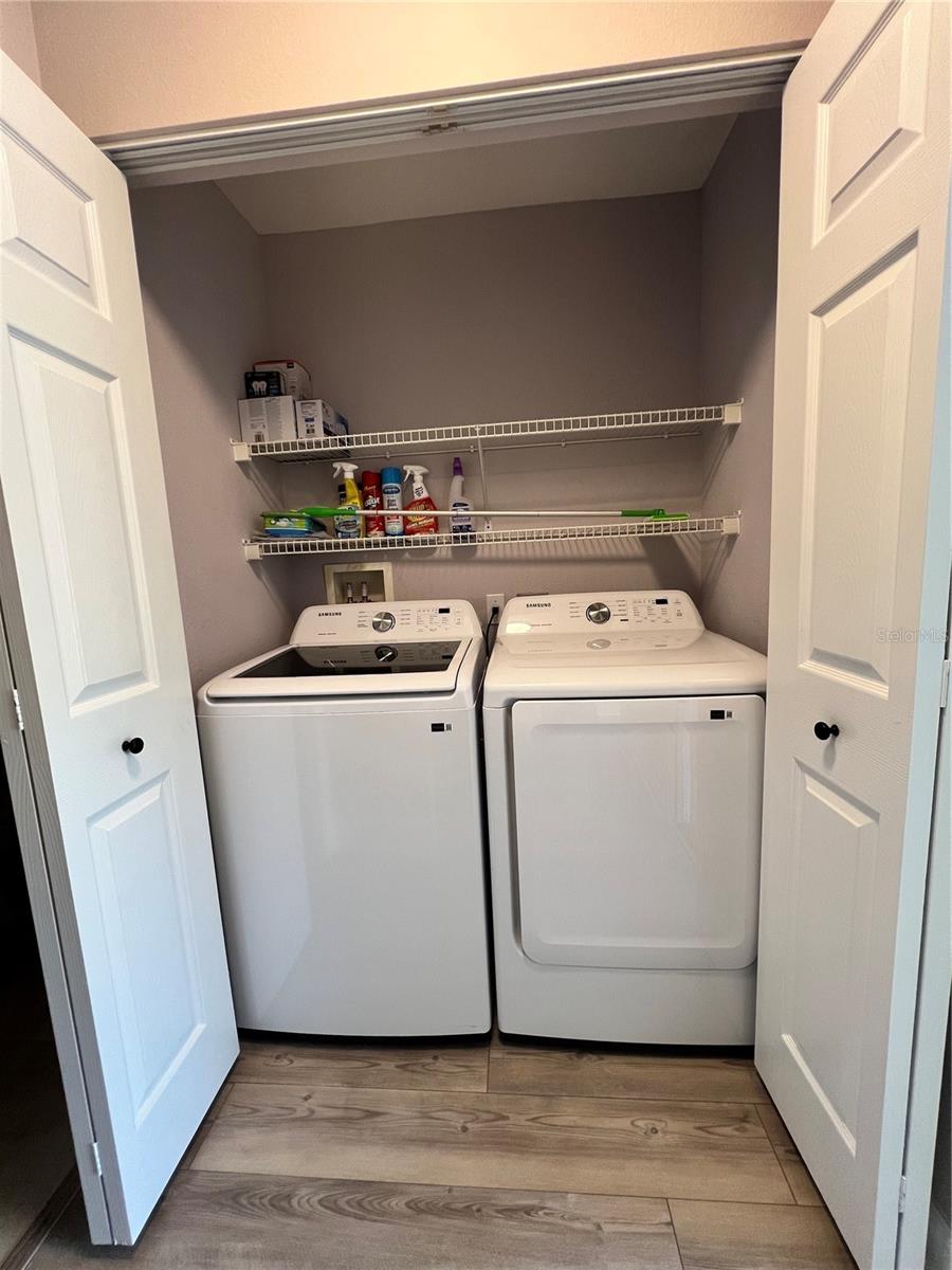 PINESTONE AT PALMER RANCH - Residential Lease