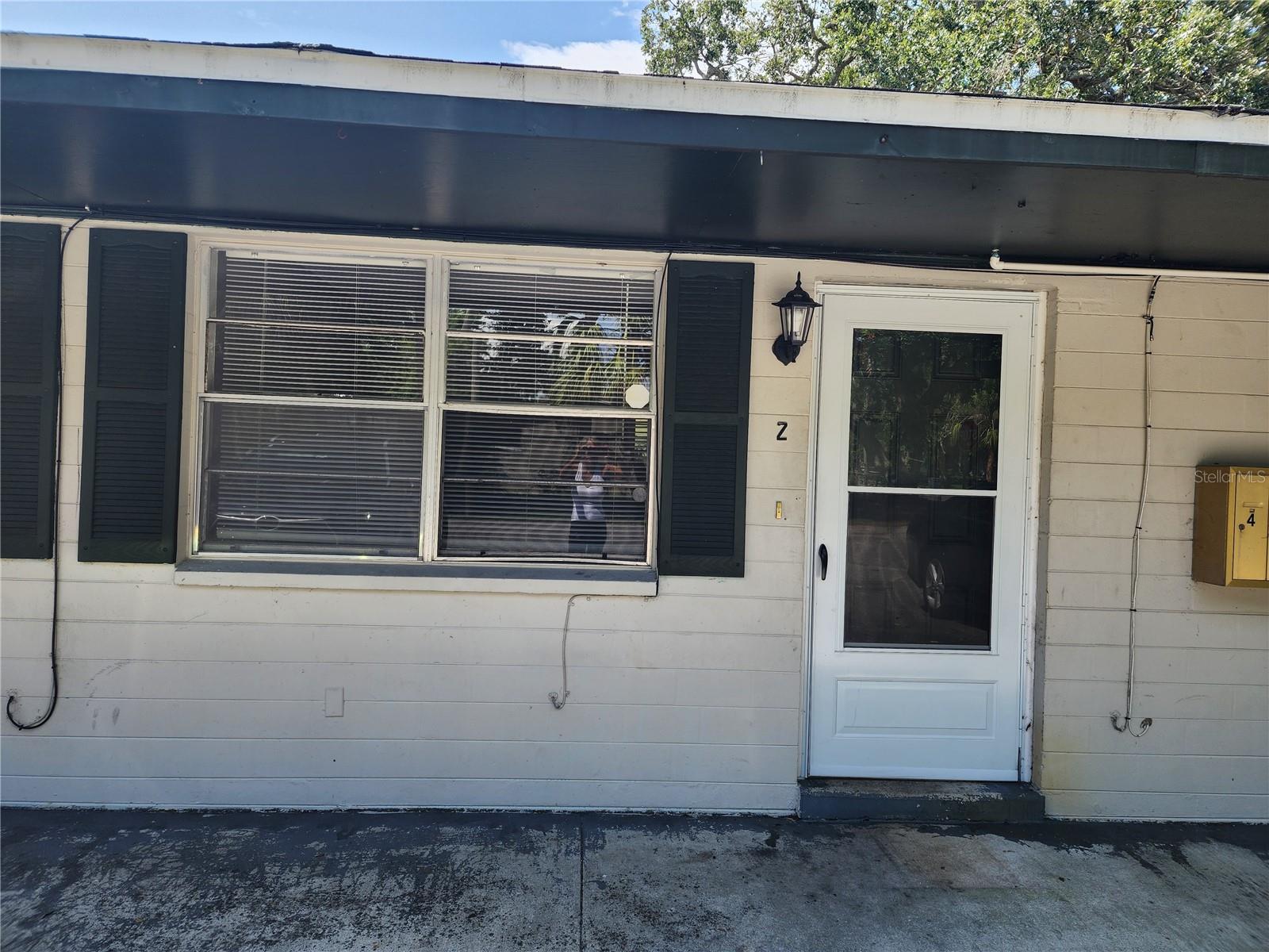 One or more photo(s) has been virtually staged. Nicely remodeled 1 bedroom in a quaint 4 plex, super clean and quiet. Central heat and air, off street parking and located close to public transportation. Perfect for 1-2 people MAX. Looking for clean, stable occupant that can pass a back ground check has income stability and NO evictions. Rent includes water, no pets, no smoking. Application fee, first, last and security, call to discuss move in criteria.