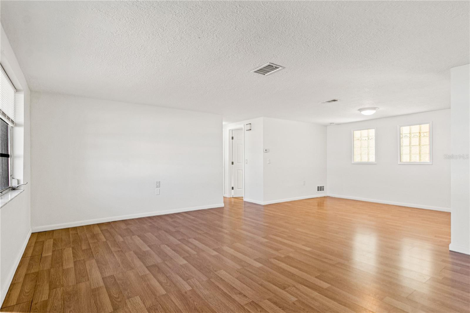 WESTWOOD SUB - Residential Lease