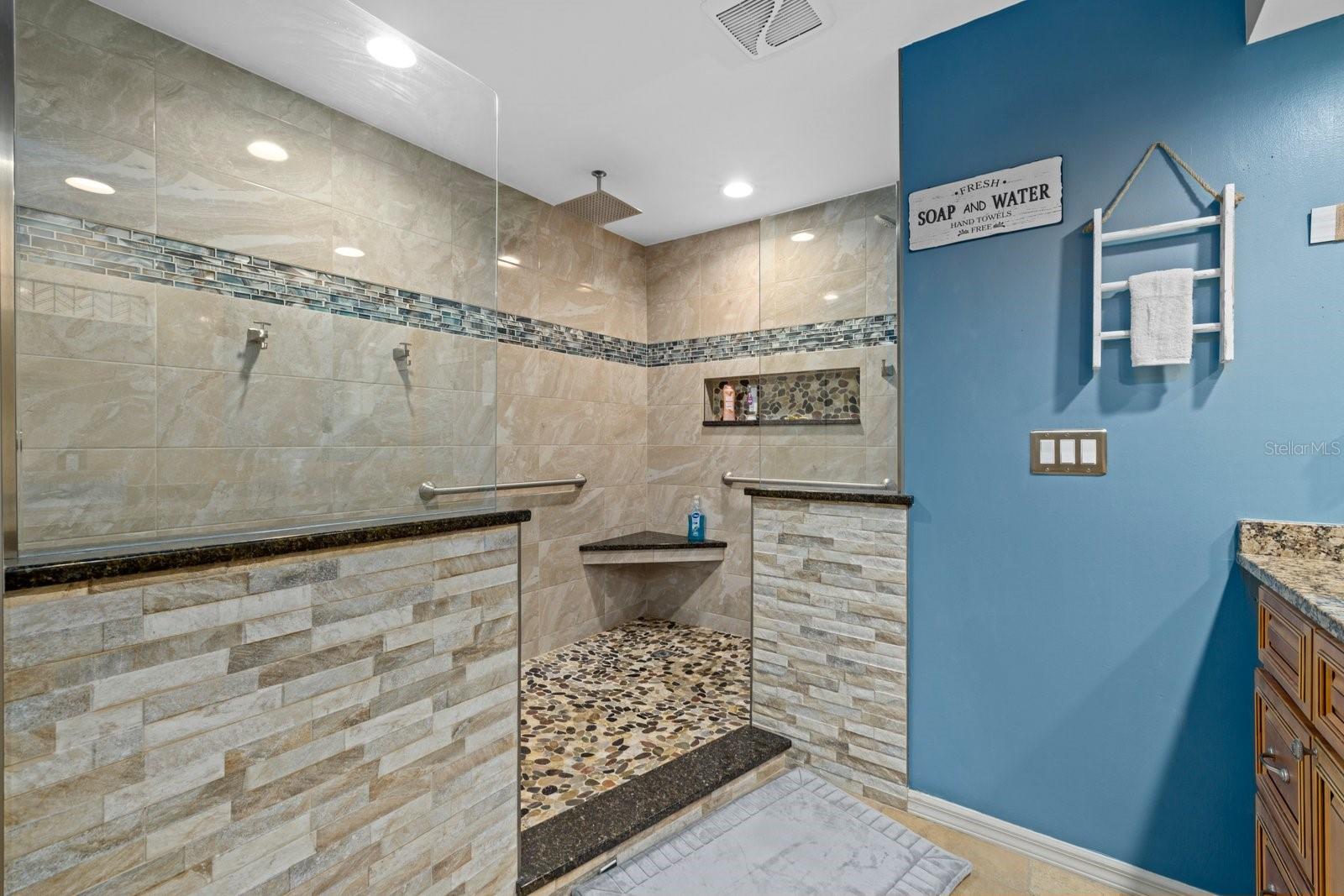 PLANTATION THE - Residential Lease