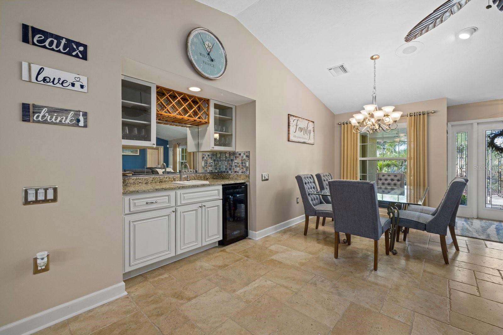 PLANTATION THE - Residential Lease
