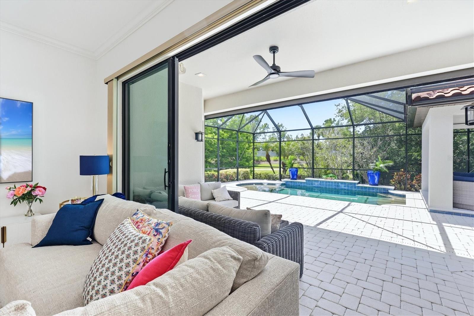 ESPLANADE PH I - Residential