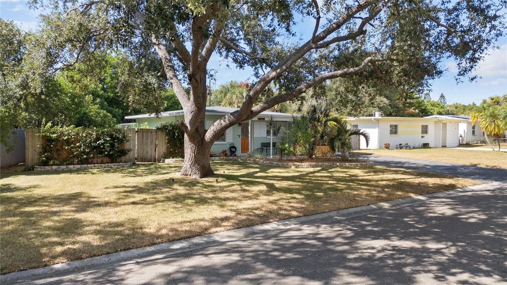 Photo of 3598 63rd Street N, St Petersburg, FL 33710 (MLS # TB8433222)