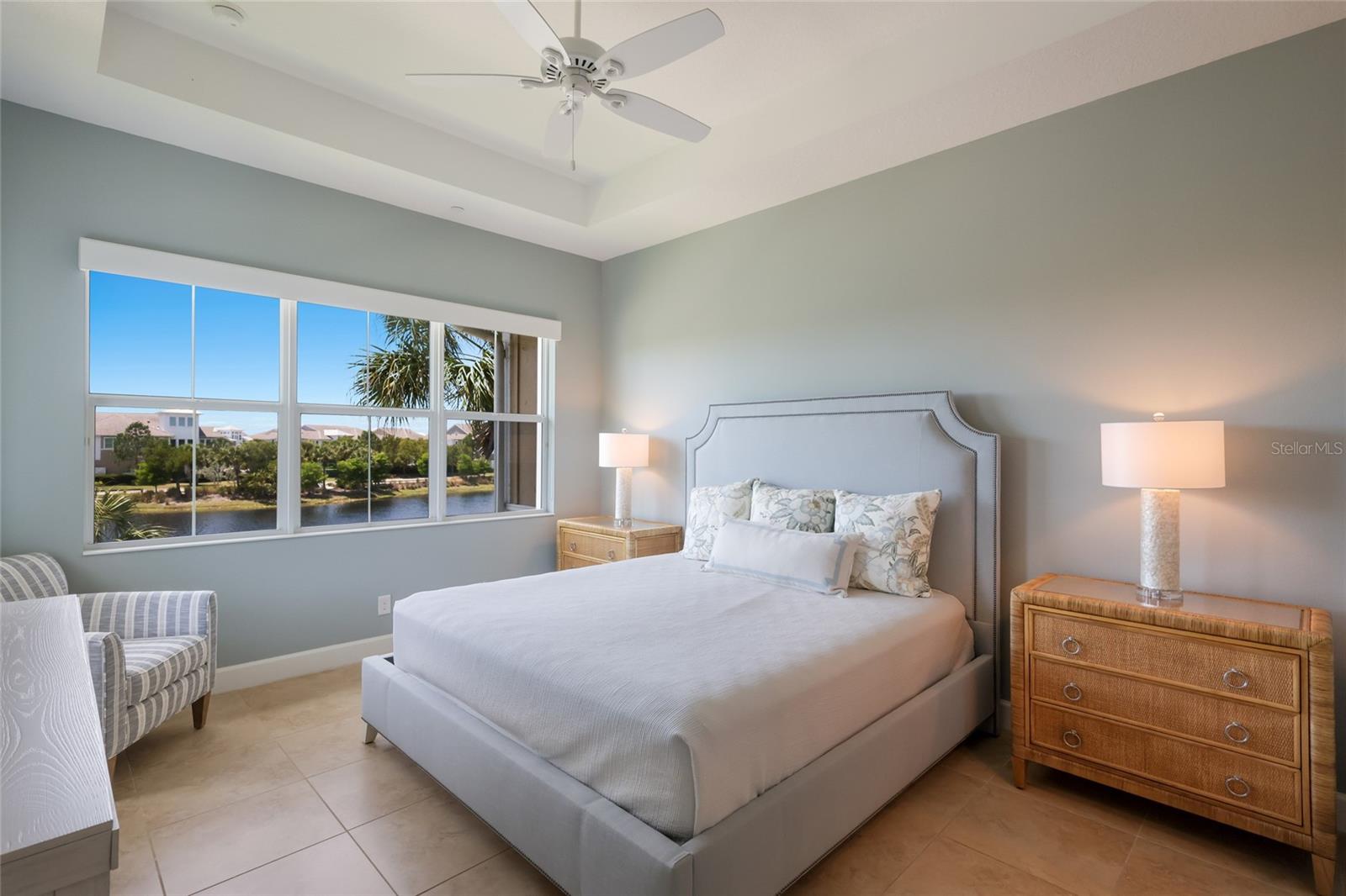 MANGROVE WALK ON HARBOUR ISLE PH 21 - Residential
